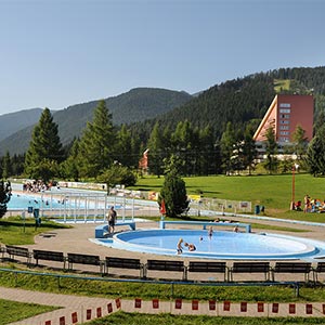 Vonkajšie bazény kúpaliska v Liptovskom Jáne